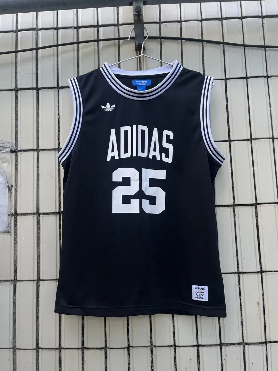 니고x아디다스 슬리브리스 바스켓볼 져지 Adidas